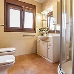 Апартаменты Privados Con Jardin Y Barbacoa Compartida En Ларедо