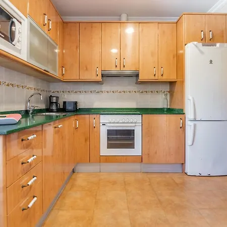 Appartamento Privados Con Jardin Y Barbacoa Compartida En Laredo