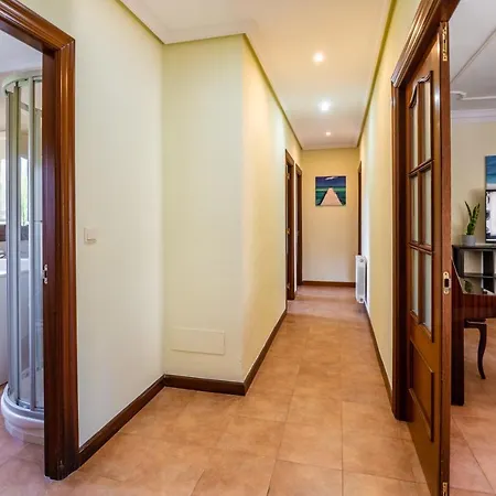 Privados Con Jardin Y Barbacoa Compartida En * Laredo