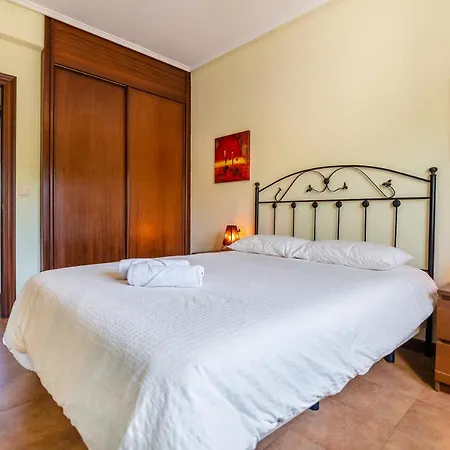 Apartamento Privados Con Jardín Y Barbacoa Compartida En Laredo