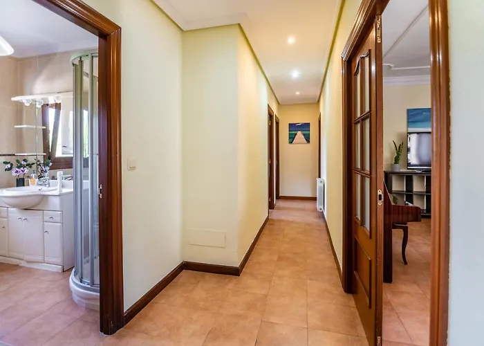 Privados Con Jardin Y Barbacoa Compartida En * Laredo