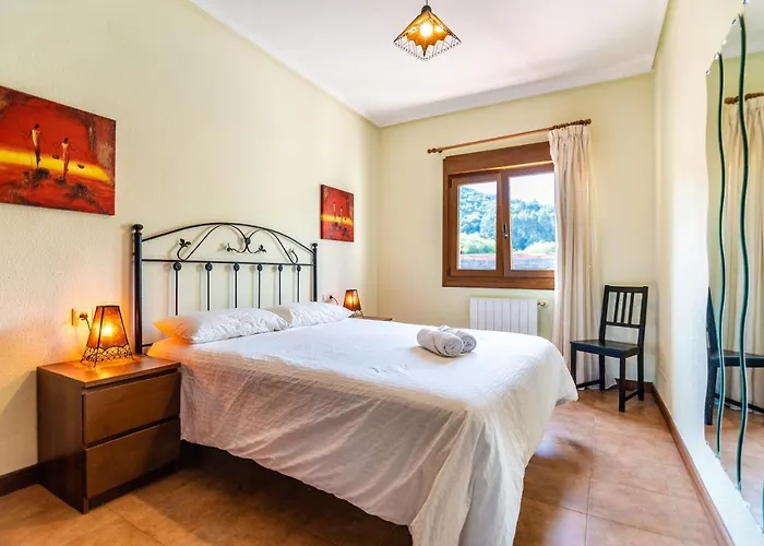 Privados Con Jardin Y Barbacoa Compartida En * 拉雷多