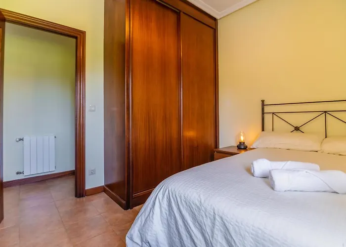 Apartment Privados Con Jardin Y Barbacoa Compartida En Laredo