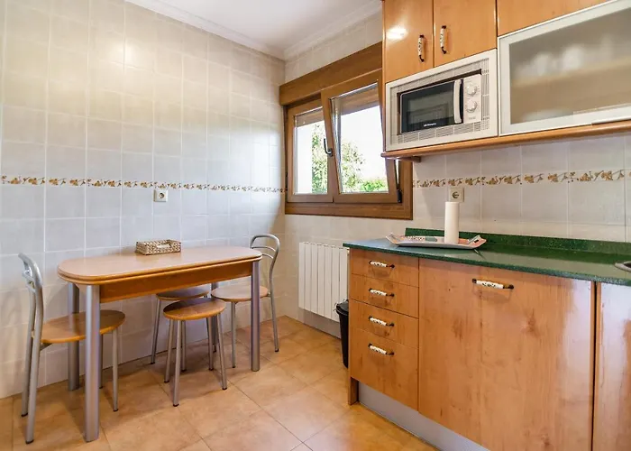 Privados Con Jardin Y Barbacoa Compartida En Apartment